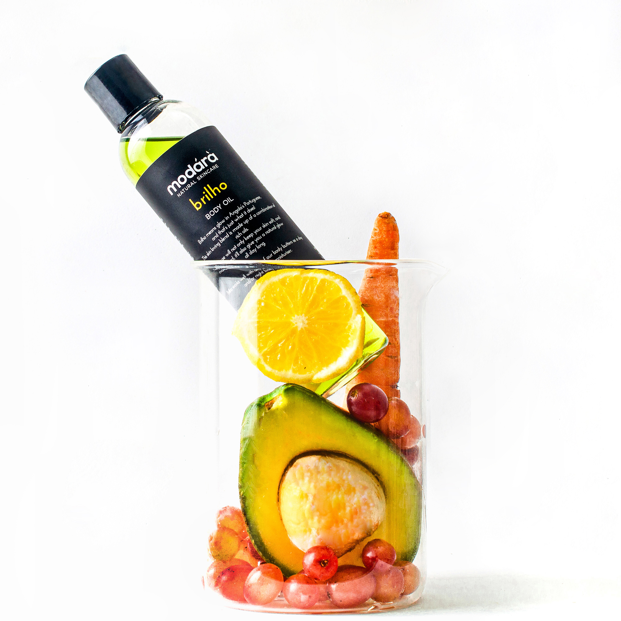alt="Grapeseed oil benefits in glow body oil